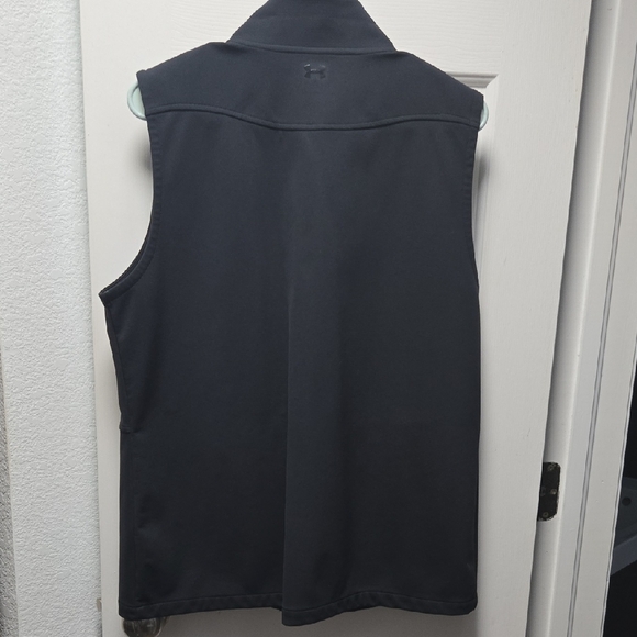 Under Armour Black Full-Zip Vest - Picture 3 of 6